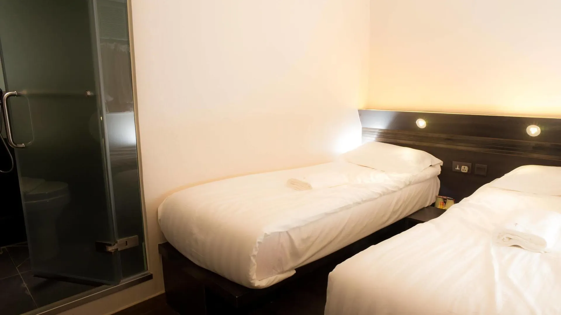 Homy Inn Hong Kong Guest house